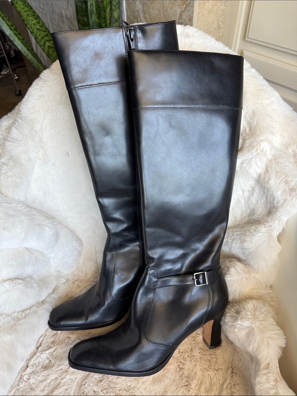 Ralph Lauren luxury Leather Black Knee-High Boots with Buckle Detail